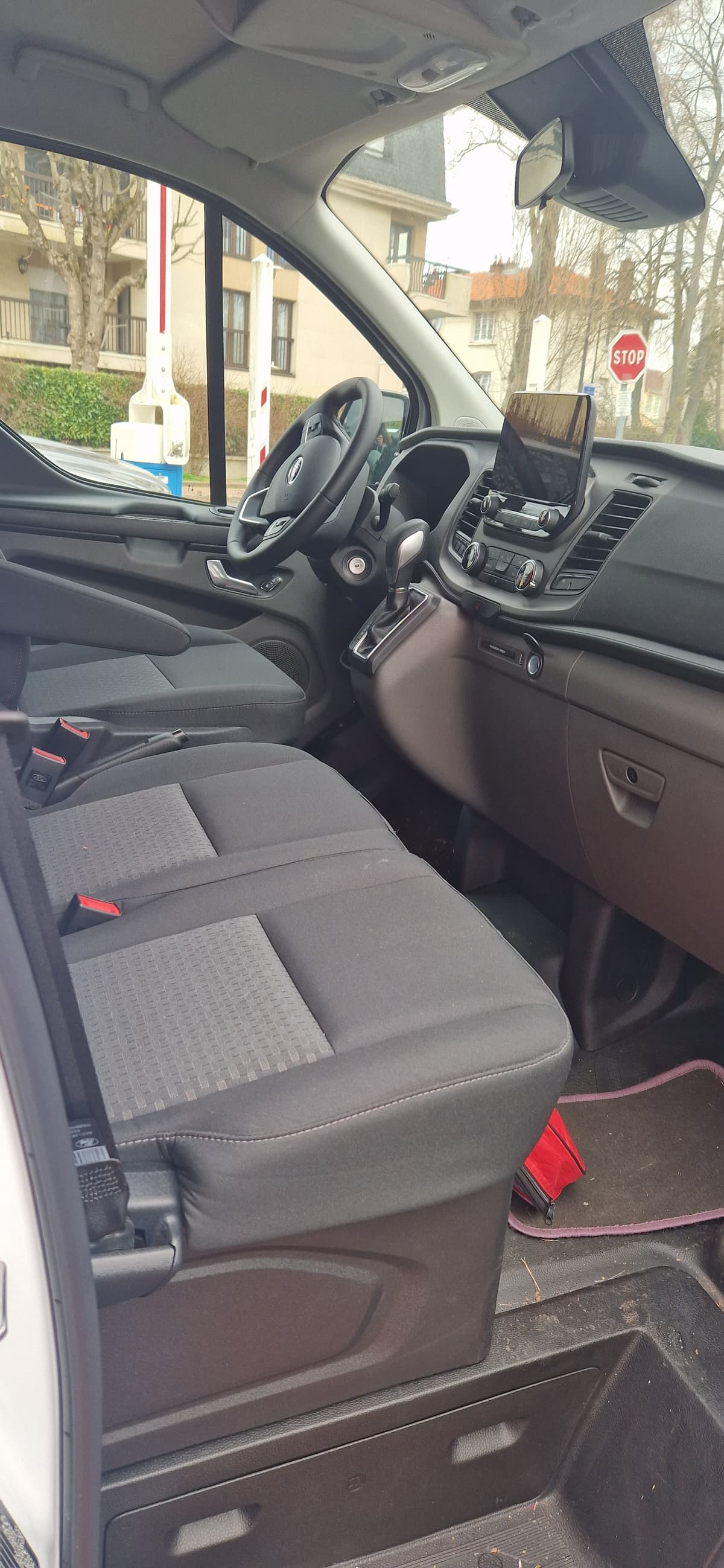Location ford transit kustom