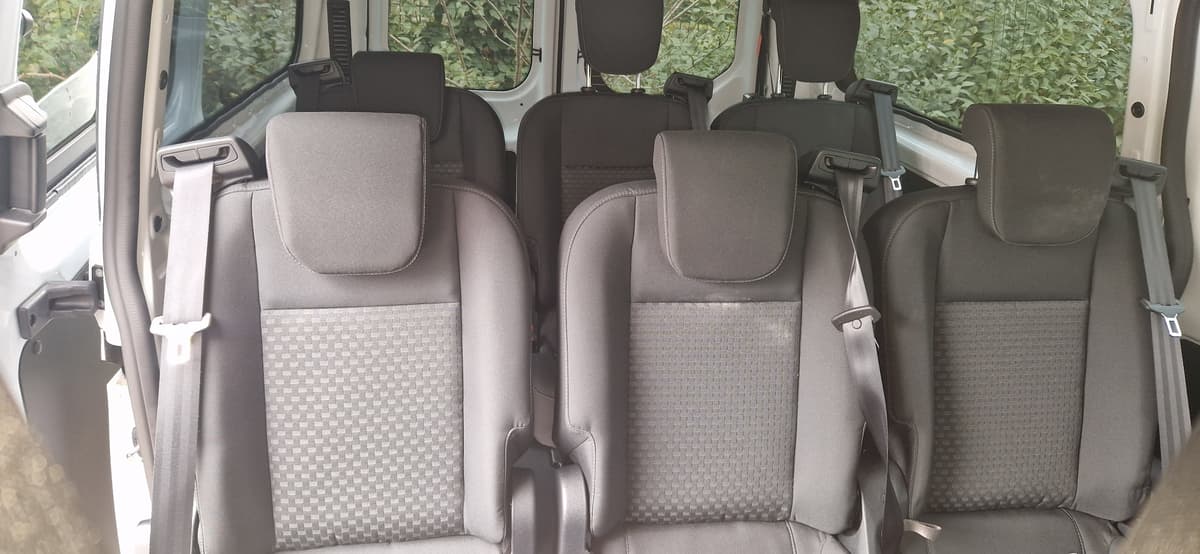 Location ford transit kustom