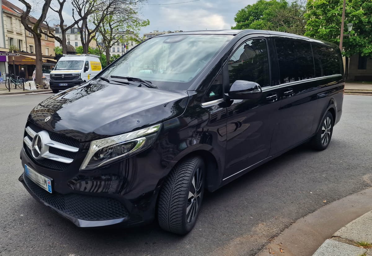 Location Mercedes Classe V 300 d 4MATIC XL – 2022 pour VTC