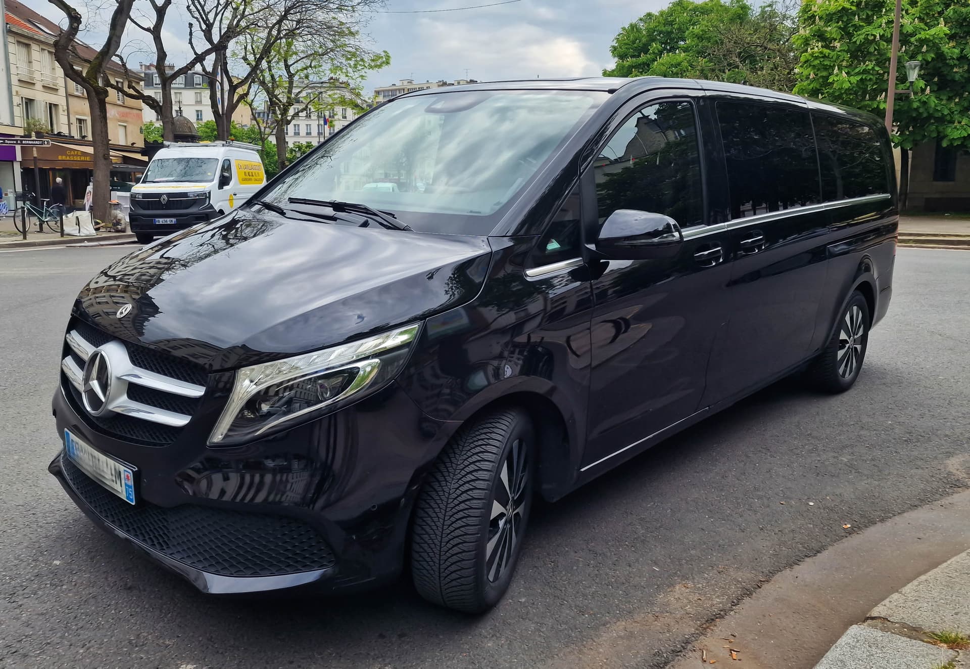 Location Mercedes Classe V 300 d 4MATIC XL – 2022 pour VTC