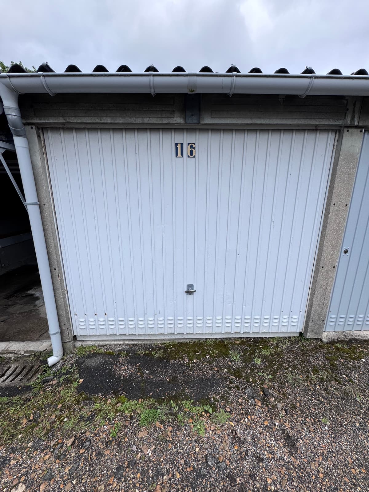 Box garage fermé
