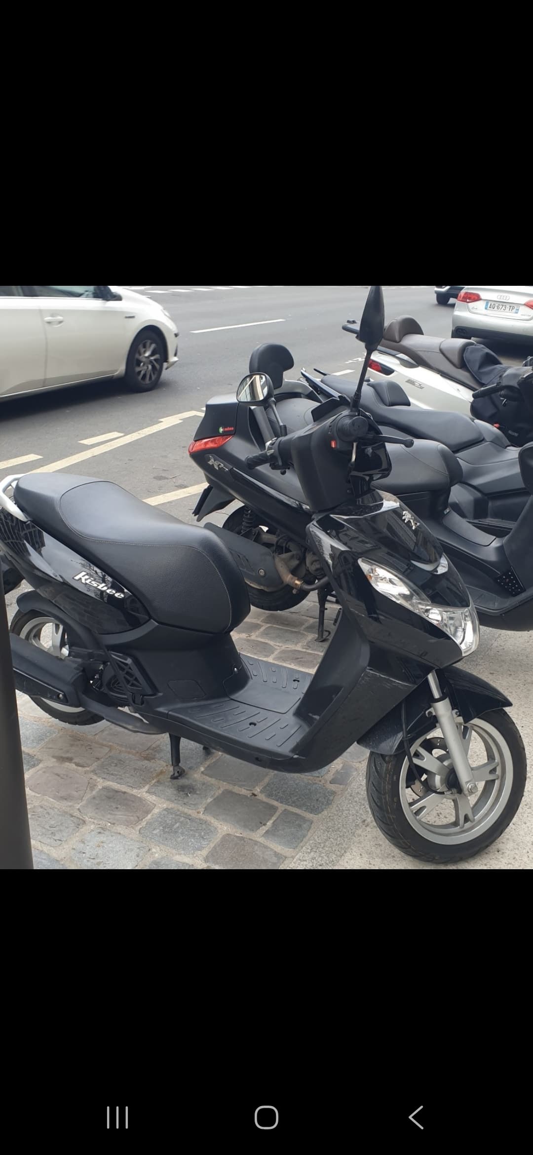 Scooter Peugeot Kisbee 50cc noir 2023