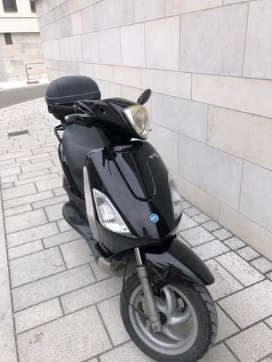 Location scooter 125 à Bayonne – Plage, balades et courses
