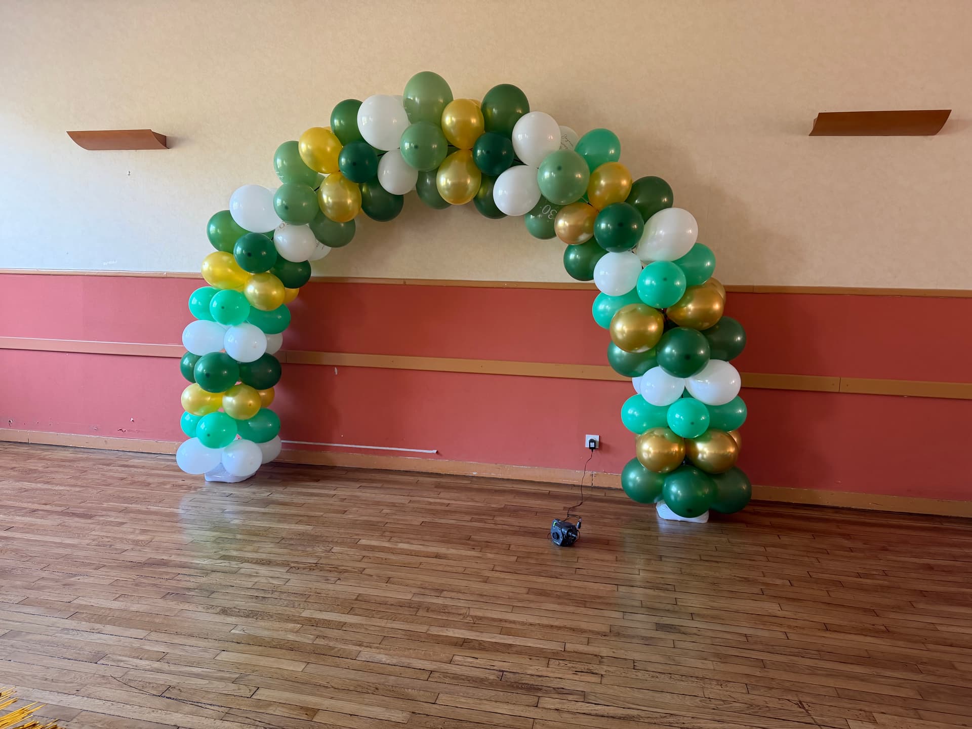 Location arche à ballons 2m – jusqu'à 140 ballons