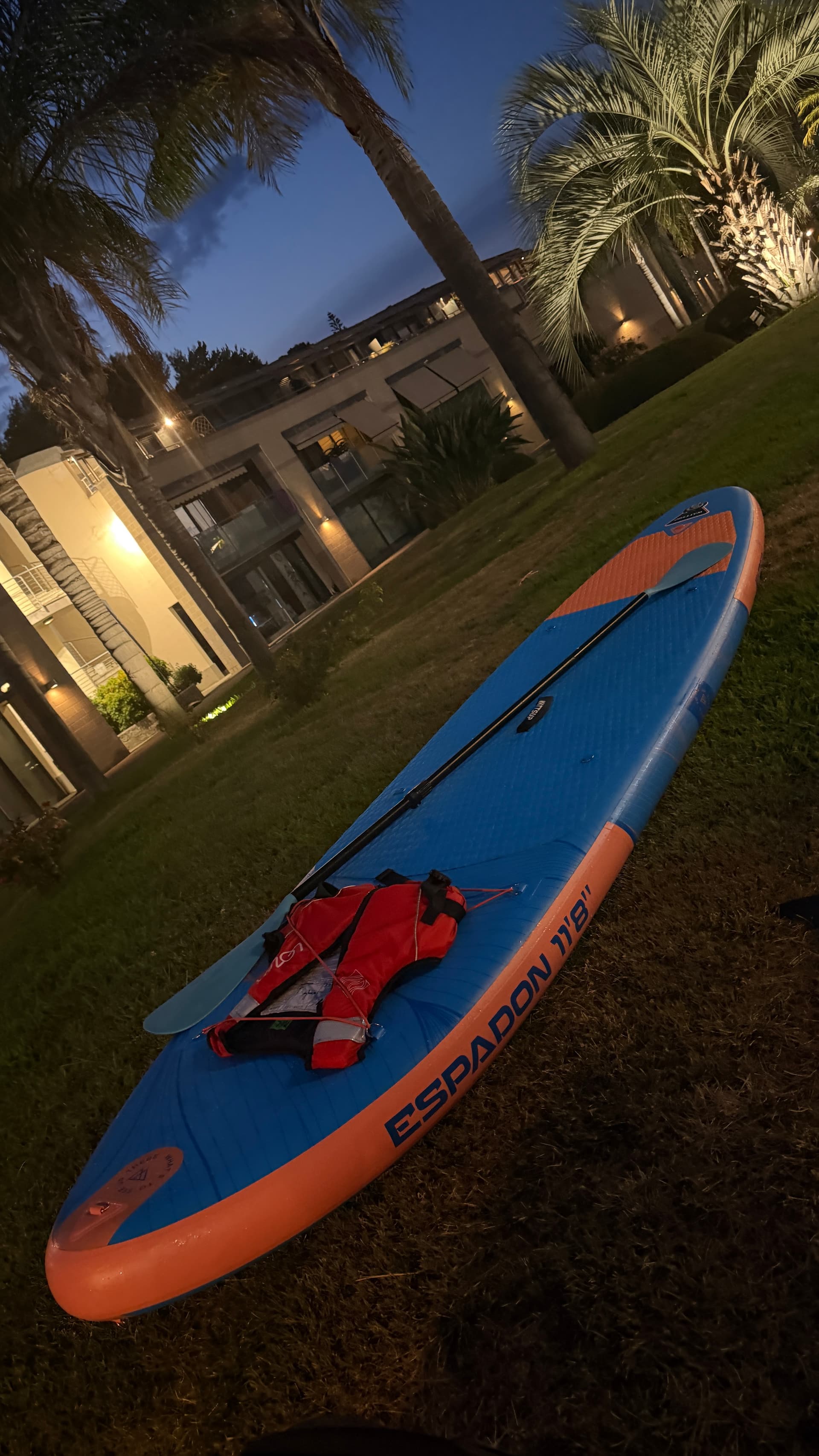 Location paddle Wattsup Espadon 11,8 à Vallauris