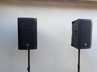 Kit de sonorisation complet – Enceintes Mackie Thump 12 V4 + micro
