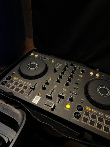 Location contrôleur DJ Pioneer DDJ-FLX4 à Cachan