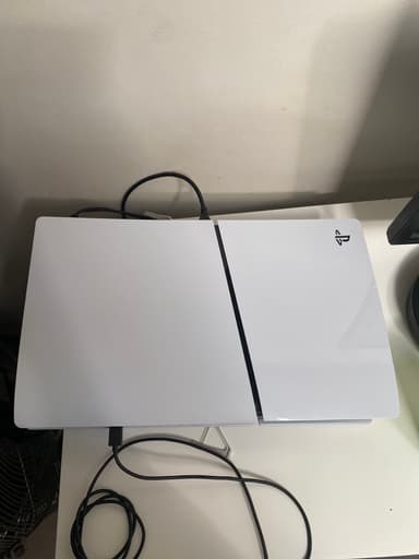 Location PS5 Pro Toulon – Manettes et jeux inclus