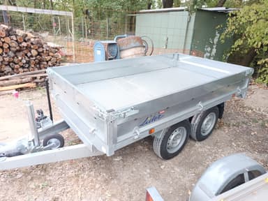 Loue Remorque Benne Professionnelle 2,5T – Double Essieu (Charge utile 1950kg)